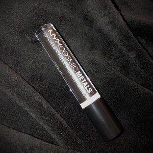 NYX Cosmic Metals Lip Cream